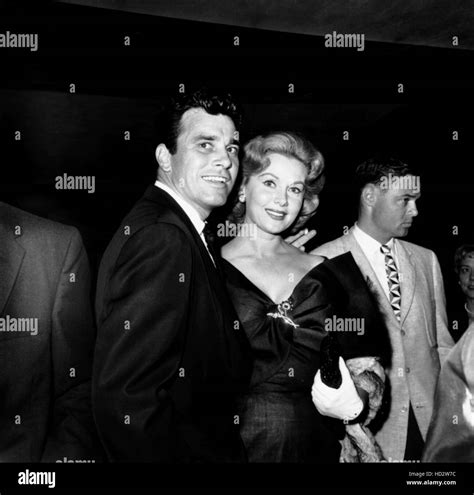 Rhonda Fleming, right, and her third husband, actor Lang Jeffries ...