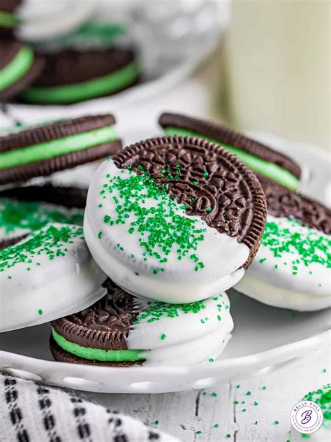 St. Patrick's Day Oreo Cookies - Belly Full