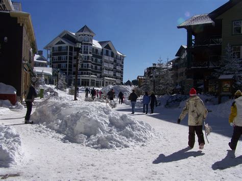 Snowshoe Rentals | Snowshoe Ski Resort Accommodations