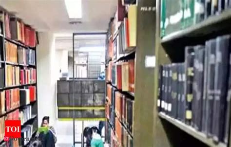 Parliamentary committee proposes digitization of books at Delhi Public ...