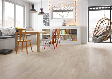 Light wood floors, light colored engineered wood flooring - Barlinek