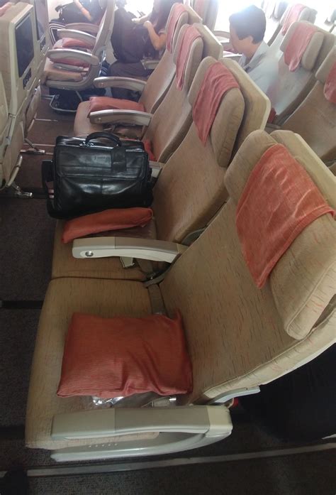 Review: Asiana Airlines Economy Class, A380 LAX - ICN - Points with a Crew