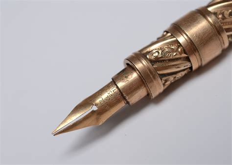 Antique Gold Plated Victorian Fountain Pen | EBTH