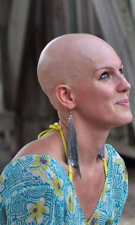 17 Best images about Bald Women 1 on Pinterest | Beauty girls, Bald girl and Blog