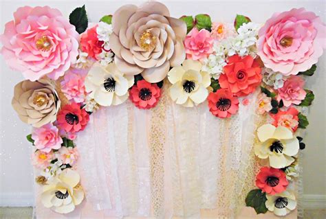 Mama's Gone Crafty: Easy Paper Flower Backdrop Assembly