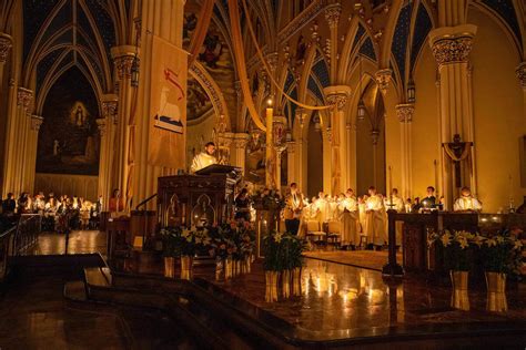 Easter Vigil | Stories | Notre Dame Magazine | University of Notre Dame