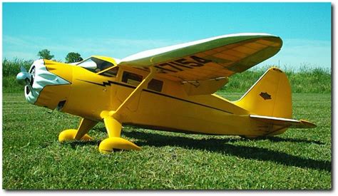RC Model Airplane Kits: The Top Flite Stinson Reliant.