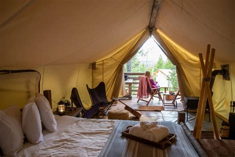 Camping Vs. Glamping: Main Differences and Benefits of Each