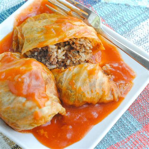 Golubtsi Recipe (Easy Russian Stuffed Cabbage) | Babaganosh