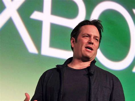 Xbox Series X: console mid gen in arrivo? Nuovi chiarimenti da Phil Spencer