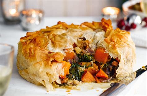 Butternut Squash And Stilton Pie Recipe | Christmas Recipes | Tesco Real Food | Recipe ...