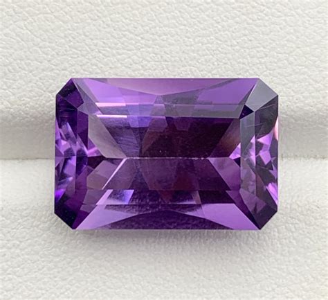 15.65 CT Amethyst Gemstones