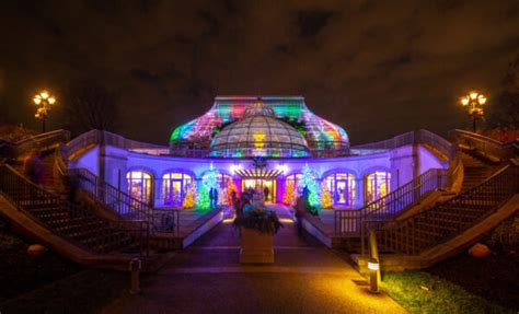 Experiencing Christmas at Phipps Conservatory in Pittsburgh - Uncovering PA