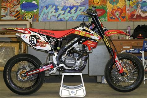 2004 Honda CRF450F - Moto.ZombDrive.COM