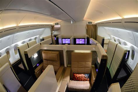 Review: Etihad Airways B787-9 Dreamliner First Class Inaugural Flight ...