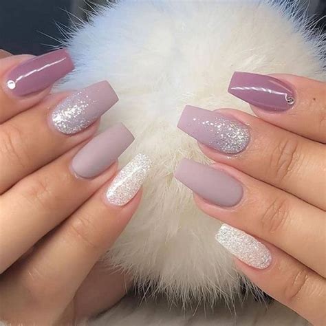 10 Nail Polish Trends You Have To Try This Summer - Society19 | Glitter gel nails, Glitter gel ...