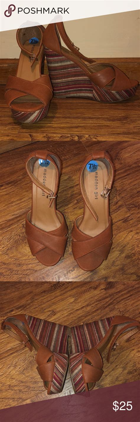 NWOT Madden Girl Wedges