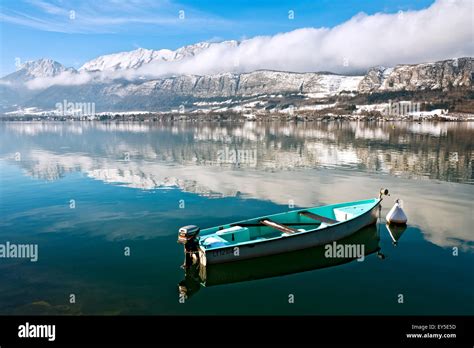 Annecy winter hi-res stock photography and images - Alamy