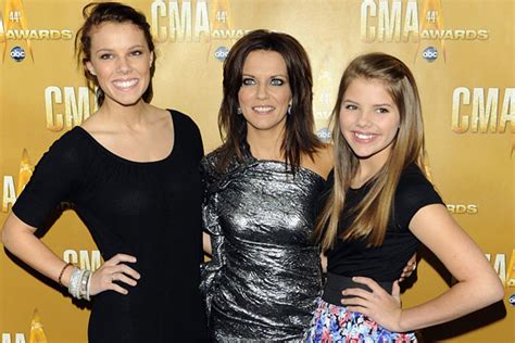 Country Stars With Their Kids – Martina McBride