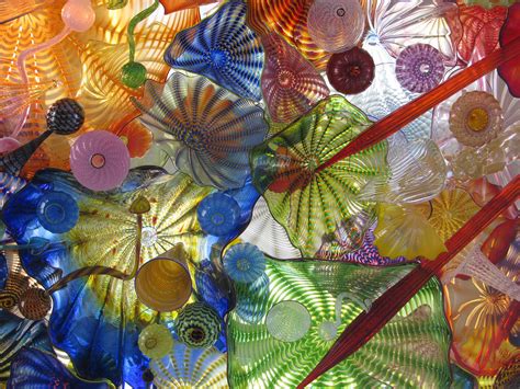 Lisa Kan: Chihuly Bridge of Glass