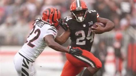 Cleveland Browns running back Nick Chubb out for season after knee injury