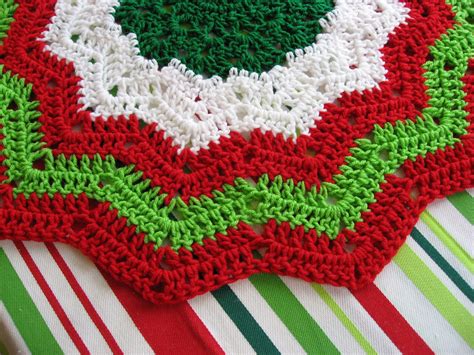 Crochet Christmas Tree Skirt Pattern – Crochet Patterns