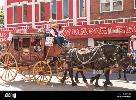 Western stagecoach hi-res stock photography and images - Alamy