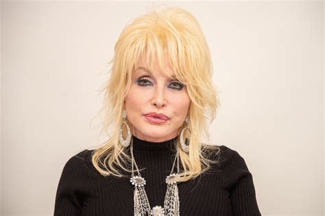 How Dolly Parton has changed the face of country music | Popnable