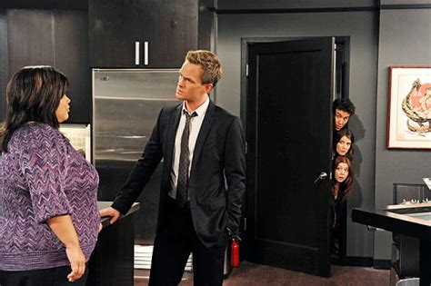 How I Met Your Mother Review: Trapped In the Closet - TV Fanatic