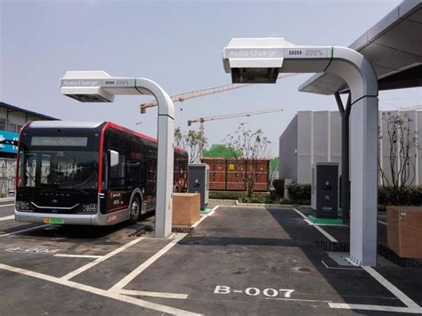 Wireless Electric Vehicle Charging Stations