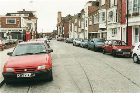 18 photos showing what life in Old Portsmouth was like years ago