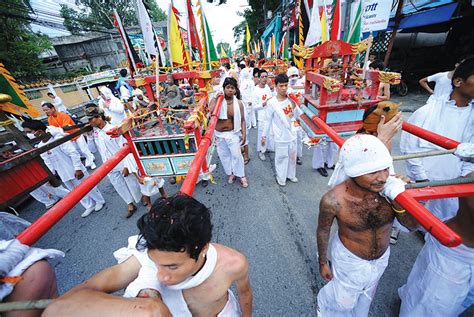 October Festivals in Thailand Chiang Mai, Chiang Rai, Phuket... many ...