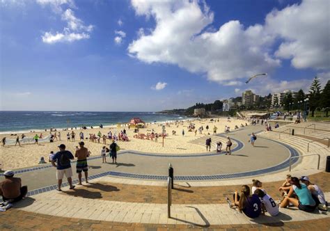 Coogee, Sydney - Plan a Holiday - Find Things to Do, Restaurants & Hotels