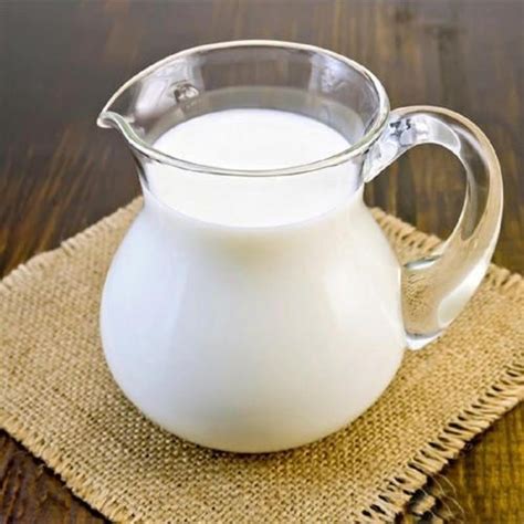 A Grade Natural Fresh Contain Nutrition Protein Vitamin Carbohydrate Low Fat Cow Milk Age Group ...