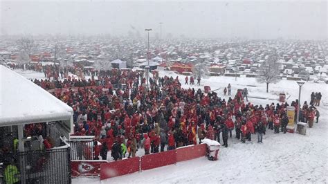 Winter storm dumps more than 7 inches of snow on Kansas City | Kansas ...