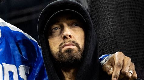 Eminem mocked after being spotted giving San Francisco 49ers fans NSFW gesture before Lions lose ...