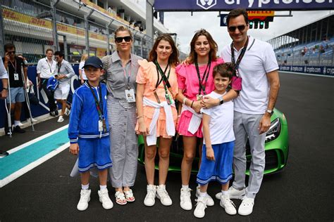 Family Man Roger Federer’s Captivating Act With Kids Amid a High-Octane ...