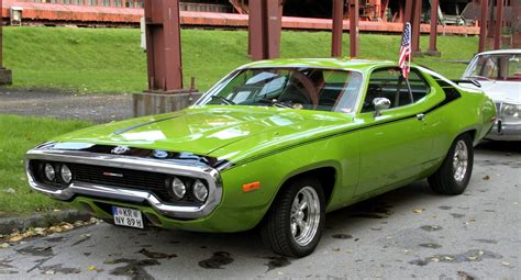 Plymouth Roadrunner | Mopar muscle cars, Plymouth muscle cars, Classic ...