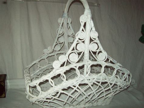 Extra large vintage white wicker basket