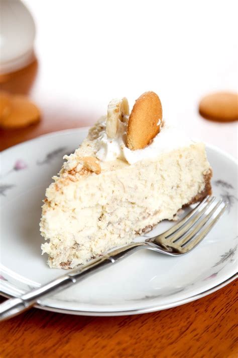 Banana Pudding Cheesecake - Baking Beauty