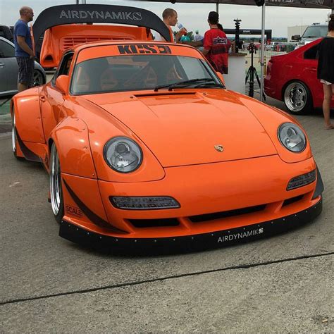 18 Pictures That Prove Orange is the Best Color for a Sports Car - Luxury4Play.com