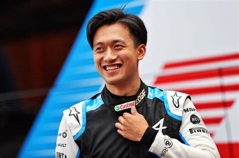 Chinese driver Zhou linked with Williams seat