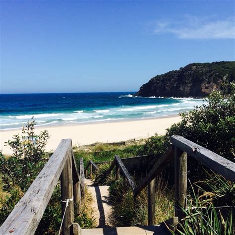 Boomerang Beach in Australia - Fun Waves and White Sands