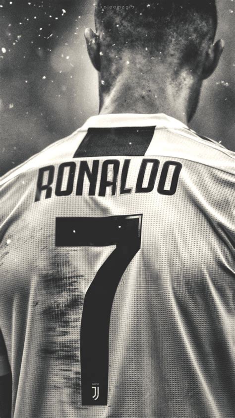 79 Wallpaper Ronaldo Black Images - MyWeb