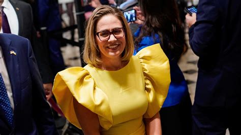 Kyrsten Sinema’s Bold State of the Union Dress Was the Talk of Twitter