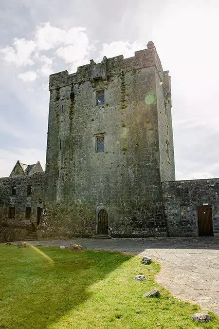 Dunguaire Castle • History • Updated Visitor Information 2024