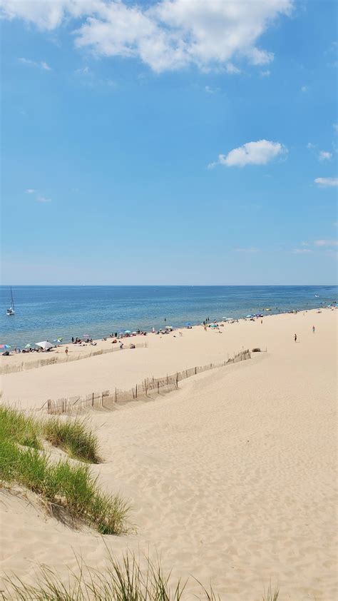 Muskegon State Park beach on Lake Michigan: Channel Beach near sand ...