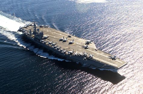 File:USS Nimitz in Victoria Canada 036.jpg - Wikipedia, the free encyclopedia