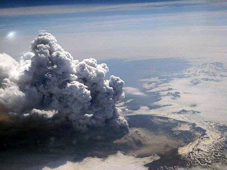 Okmok volcano throws ash 60 miles from evacuated Umnak Island - Alaska ...