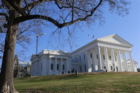 Virginia Senate returns to Richmond but fails to pass any bills - WTOP News